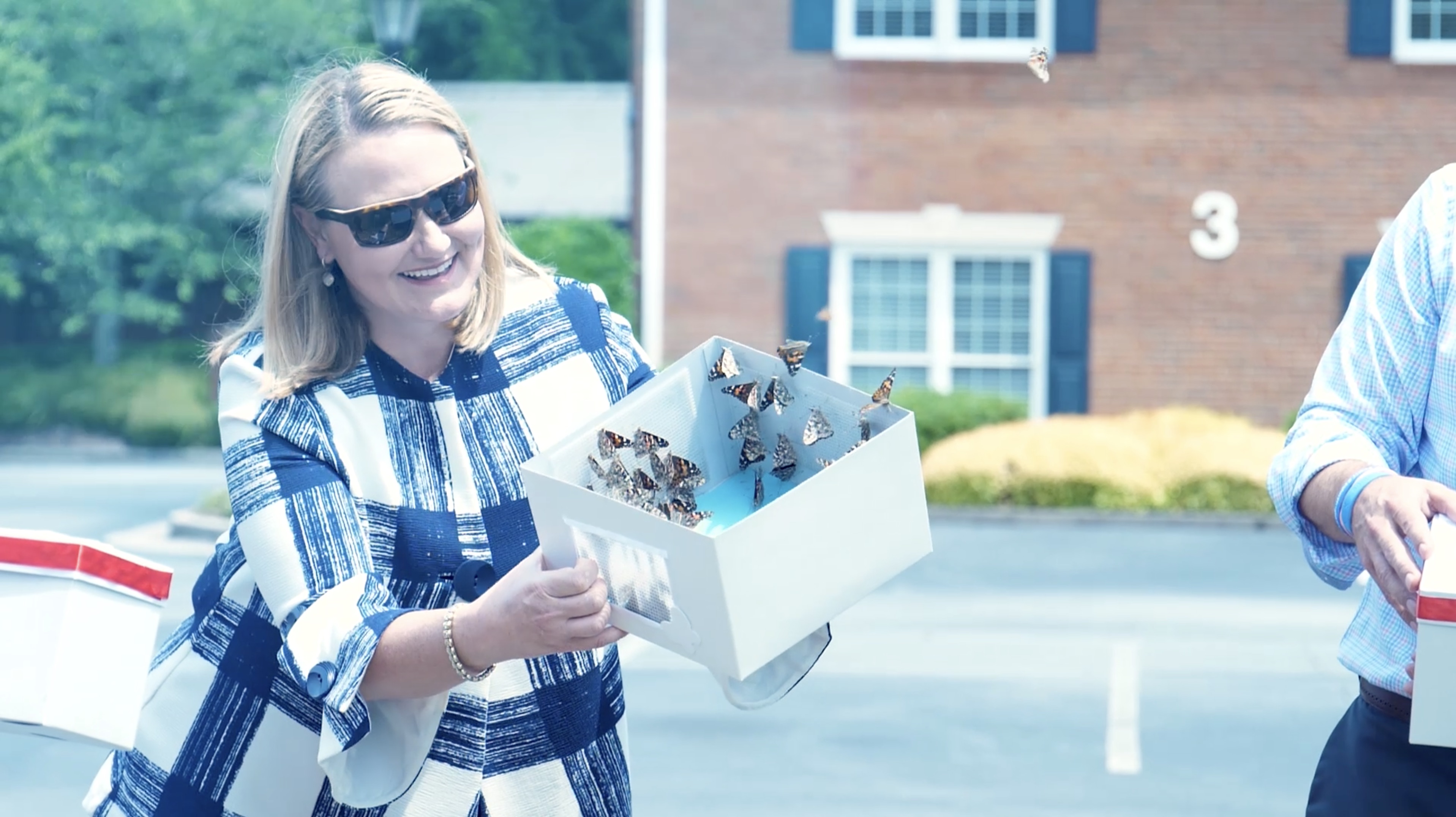 Arrow Hosts Butterfly Release for Children’s Healthcare of Atlanta