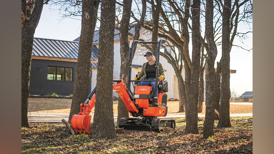 Kubota’s U105 Compact Excavator Lawn & Landscape